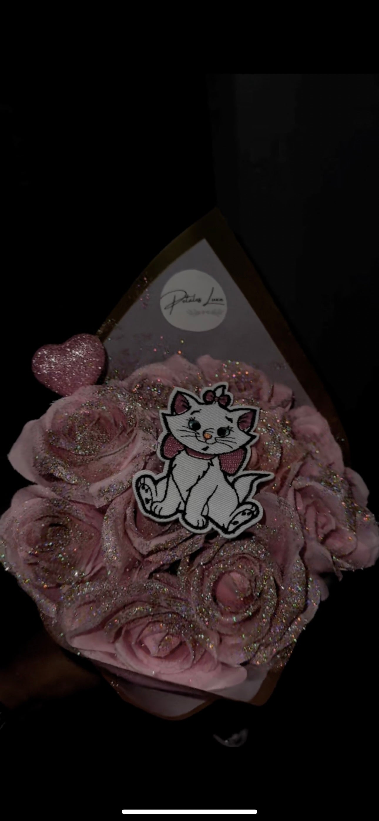 bouquet aristochats (roses artificielles)