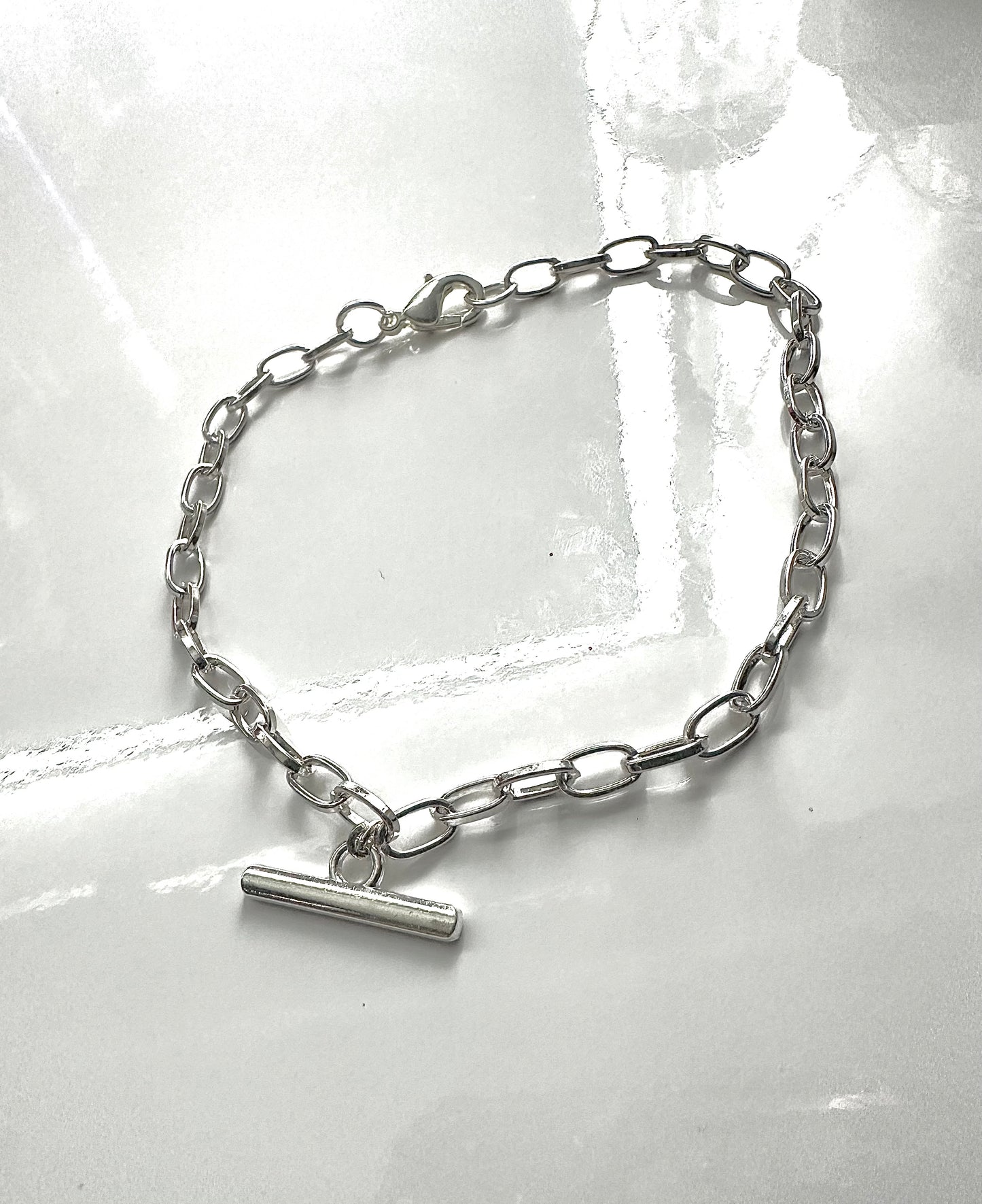 Bracelet à breloque (barre)